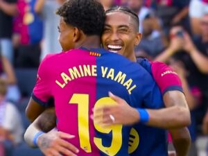 Barcelona Tiến Gần Đến Bán Kết Champions League