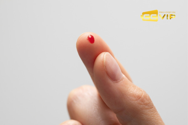 nằm mơ thấy máu