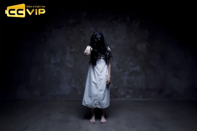mơ thấy ma đánh con gì