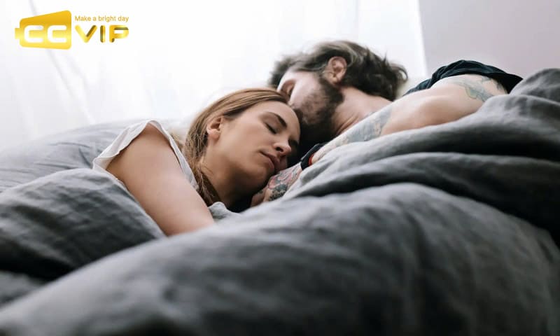 mơ thấy ma đánh con gì