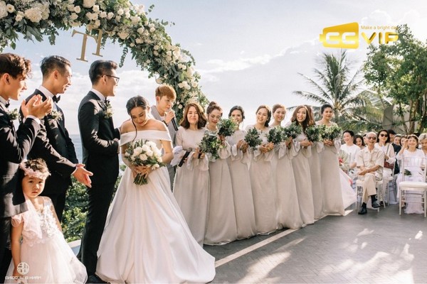 mơ thấy đám cưới